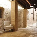 Relais & Chateaux Palazzo Seneca מלון