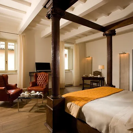 Relais & Chateaux Palazzo Seneca Отель Норча