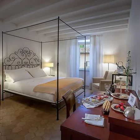 호텔 Relais & Chateaux Palazzo Seneca 노르시아