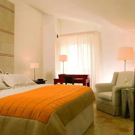 Relais & Chateaux Palazzo Seneca Hotel 4*