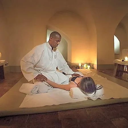 Relais & Chateaux Palazzo Seneca Szálloda