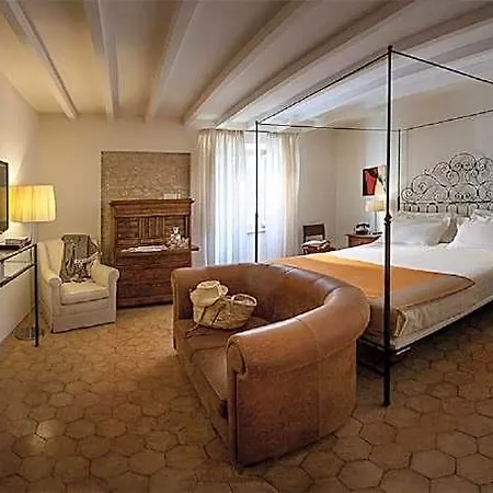 Relais & Chateaux Palazzo Seneca Norcia