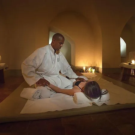 Relais & Chateaux Palazzo Seneca 호텔 4*
