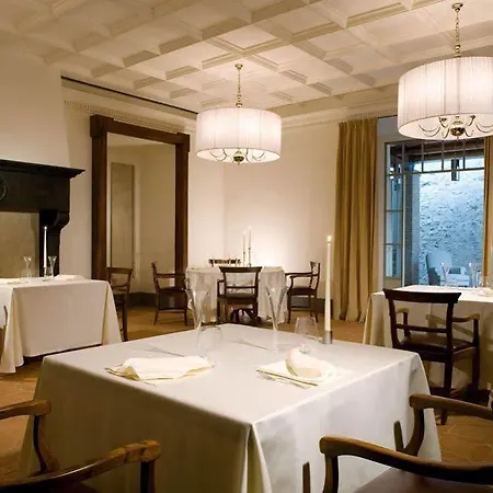 Relais & Chateaux Palazzo Seneca 호텔 노르시아