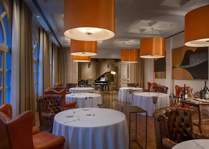 Relais & Chateaux Palazzo Seneca 4*