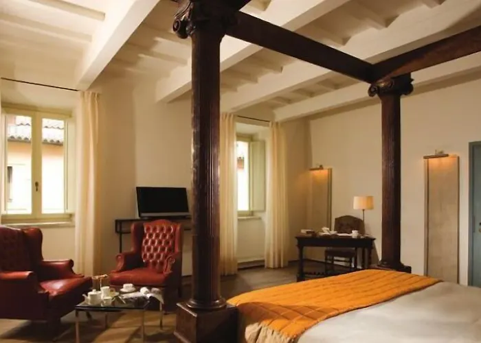 Relais & Chateaux Palazzo Seneca Hotel Nórcia