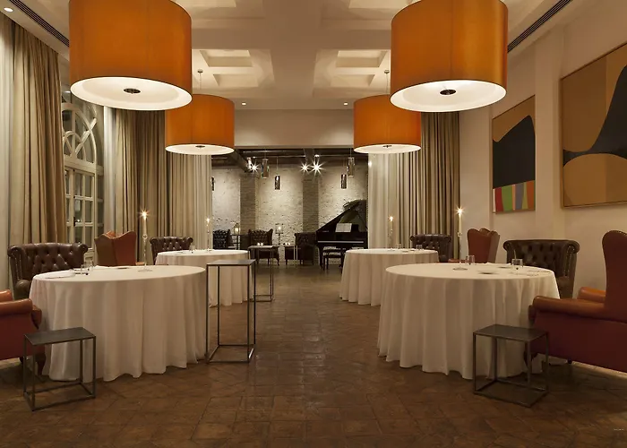 Relais & Chateaux Palazzo Seneca Hotel