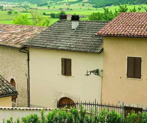 Relais & Chateaux Palazzo Seneca Hotel