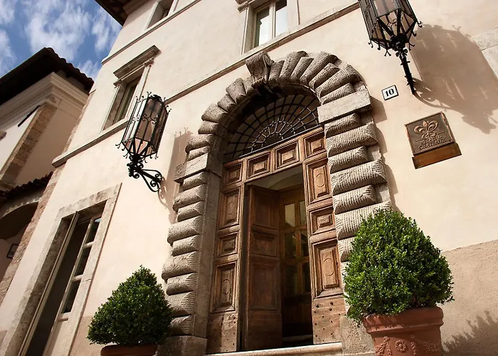 Hotel Relais & Chateaux Palazzo Seneca 4*